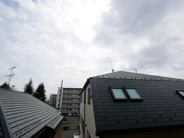 リフィーネめじろ台の物件内観写真